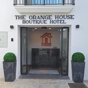 The Orange House Boutique And Upstairs Rooftop Bar Center Of 100m From The Hotel
