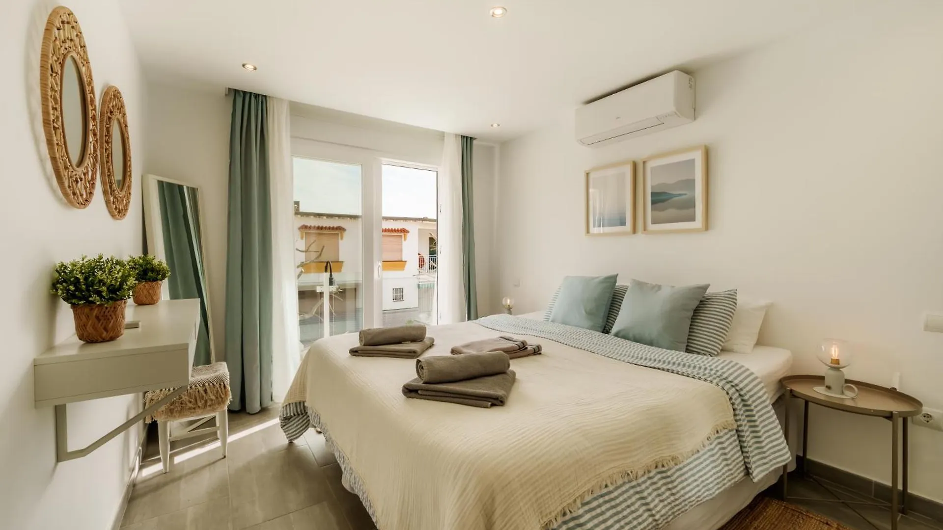 La Familia Beach House La Cala La Cala De Mijas 0*,  Spain